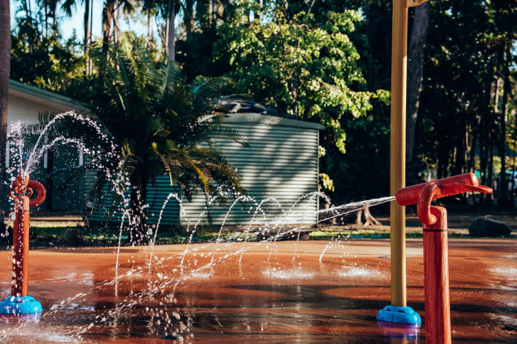 Big4 Howard Springs Holiday Park Darwin Exteriör bild