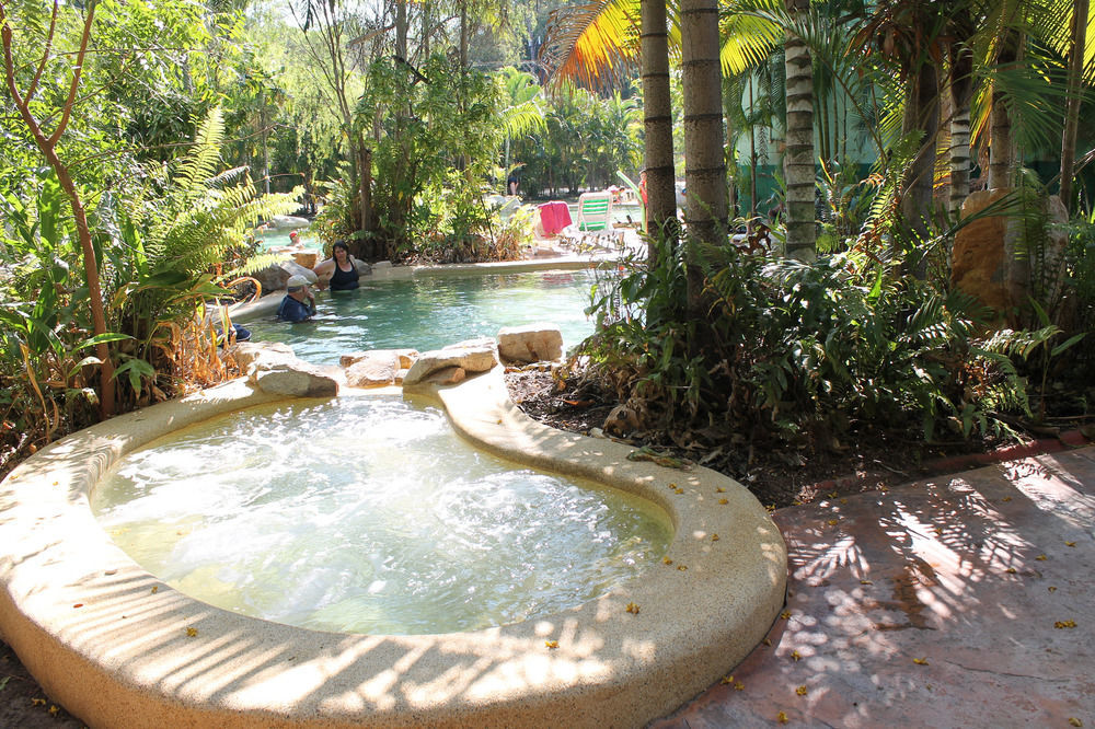 Big4 Howard Springs Holiday Park Darwin Exteriör bild