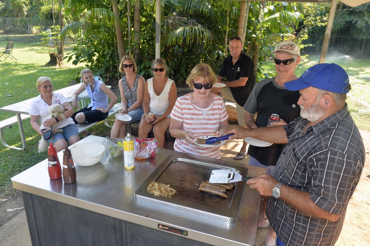 Big4 Howard Springs Holiday Park Darwin Exteriör bild